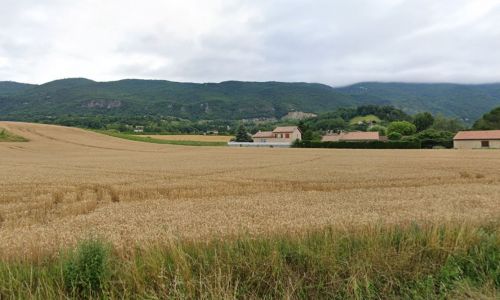 HOSTUN Le mas des perrières